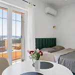 Maslina Lejlighed Kaštela