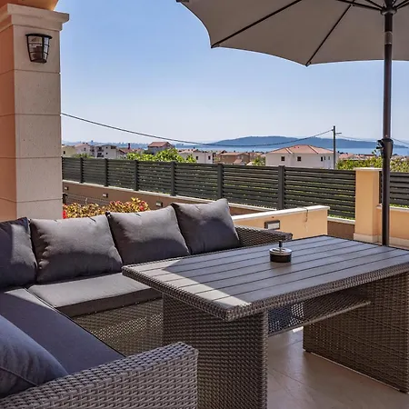 Maslina شقة Kaštela